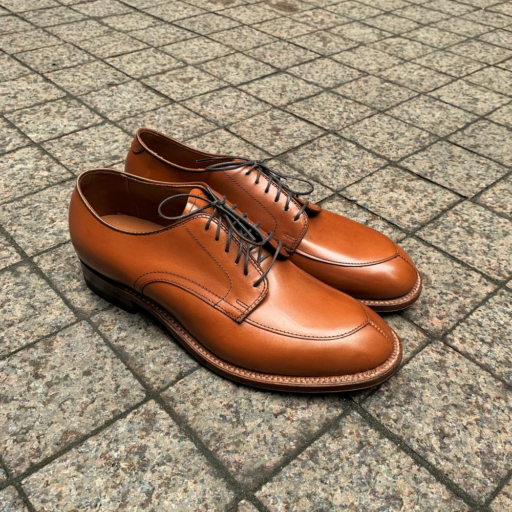 D9627 Black Scotch Grain — mouldedshoe